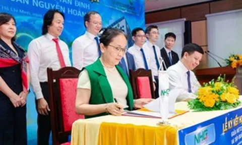 Vừa khánh thành bệnh viện hơn 38.000m2, Tập đoàn Nguyễn Hoàng ký thỏa thuận chiến lược với Vietcombank