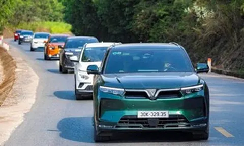 'Át chủ bài' giúp VinFast chinh phục khách Việt, các hãng xe nước ngoài khó theo kịp
