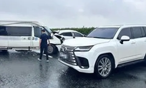 Vụ xe Lexus dừng đột ngột gây tai nạn liên hoàn trên cao tốc: Tạm giữ hình sự tài xế
