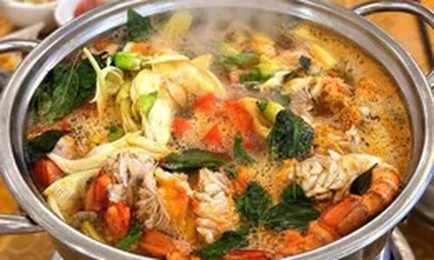 Cần phải bỏ thói quen đi trễ khi dự tiệc cưới