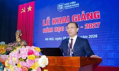Thống đốc Phạm Đức Ấn: Sinh viên ngân hàng phải có năng lực làm việc ngay sau khi tốt nghiệp