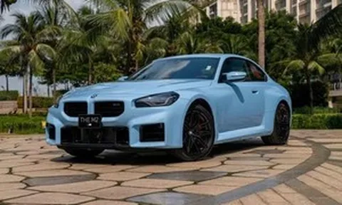Vừa được Thaco đưa về Việt Nam: BMW M2 có giá 4,1 tỷ, riêng gói nâng cấp đua chính hãng đã đủ khiến người xem 'choáng váng'