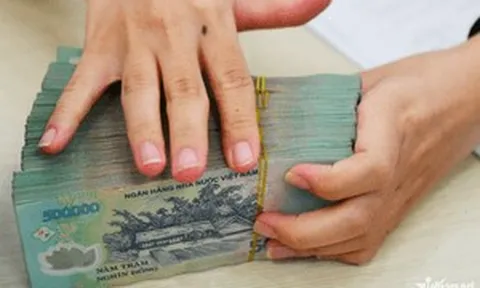 Hủy hợp đồng bảo hiểm sau hơn 2 năm đóng 150 triệu, người mua nhận về gần 21 triệu