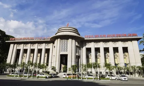 NHNN làm rõ thông tin về giám sát phòng, chống rửa tiền với khách hàng VIP, lãnh đạo ngân hàng