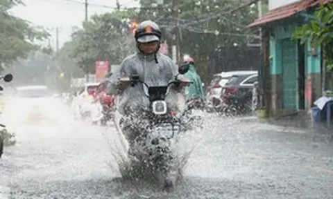 Thời tiết hôm nay 1-10: Nắng nóng khắp Bắc Bộ, Nam Bộ còn mưa to về chiều