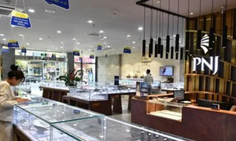 PNJ tiếp tục chuỗi giảm sàn, vốn hóa ‘bốc hơi’ 30.000 tỷ đồng sau 9 tháng