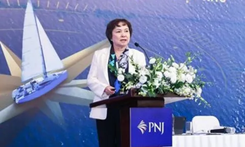 Gia đình Chủ tịch Cao Thị Ngọc Dung bán gần 5% cổ phần PNJ trong 3 tháng
