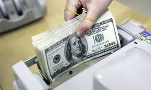 Tỷ giá USD tuần 28/9-2/10: Tỷ giá trung tâm hạ nhiệt sau khi lập đỉnh lịch sử