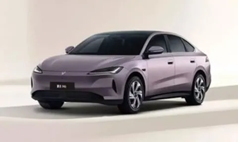 Giải mã chiếc sedan hạng D giá từ 312 triệu đồng khiến Toyota Camry phải dè chừng