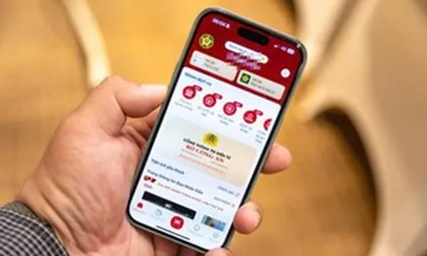 Từ 28/9, người hưởng lương hưu, trợ cấp… đặc biệt lưu ý quy định mới khi nhận tiền qua tài khoản ngân hàng liên kết VNeID