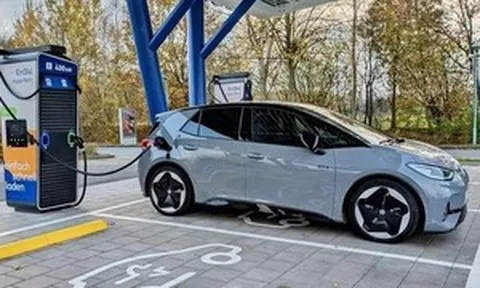 Quy mô 13.271.270 xe ô tô/năm, Chính phủ tại thị trường này vừa có chính sách mới với ô tô điện, nói thẳng lý do cấp bách