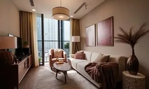 Căn hộ màu hồng mang nét hoài niệm của Mid-century Modern