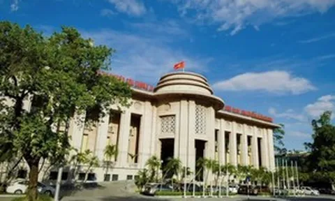 Phiên 6/10: Ngân hàng Nhà nước hút ròng 11.555 tỷ đồng, lãi suất qua đêm neo mức 2%