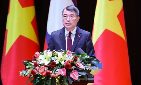Thủ tướng nêu đề xuất để Việt - Lào 'gắn kết chiến lược' về kinh tế