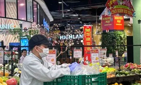 Xăng tăng gần 5.000 đồng/lít từ tháng 9, lo giá hàng hóa khó hạ nhiệt