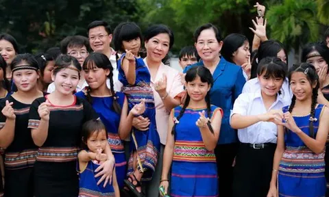 Vẽ thêm Mặt trời cho một 'mái nhà chung' ở Quảng Ngãi