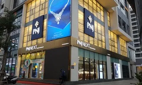 PNJ: Doanh thu từ nhu cầu thực tế có thể yếu hơn con số tăng trưởng được công bố
