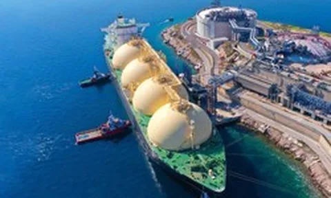 Không phải Nga, quốc gia sở hữu 651 tỷ mét khối LNG vừa vượt mặt Mỹ ở thị trường tỷ dân