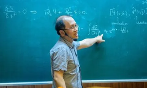 ‘Thần đồng’ Toán học của Việt Nam hiện đang là nhà Vật lý hàng đầu thế giới và giữ chức danh Giáo sư của một Đại học lớn ở Mỹ
