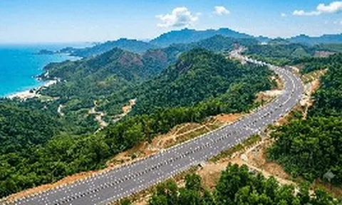 Chỉ đạo mới nhất của Bộ Xây dựng tại dự án cao tốc nối 'rừng - biển' đầu tiên của Việt Nam, rút ngắn hơn 80km quãng đường di chuyển giữa Khánh Hòa và Đắk Lắk