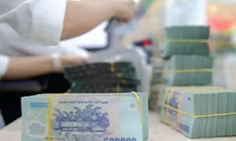 Cập nhật lợi nhuận ngân hàng sáng 21/10: VPBank tạm dẫn đầu, thêm ngân hàng lãi trên 10.000 tỷ sau 9 tháng