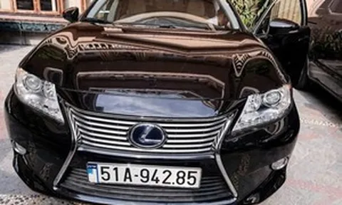 Đang trong trại tạm giam, chiếc Lexus của bà Trương Mỹ Lan đã có chủ mới: Ông T. mua lại với giá bao nhiêu?