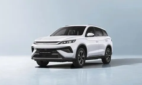 Thách thức Mazda CX-5 với giá từ 739 triệu, BYD Sealion 5 giấu 'quân bài' gì trong tay?