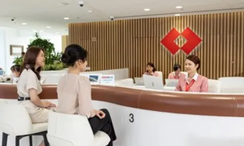 Techcombank lần thứ 3 liên tiếp nhận giải “Ngân hàng Tốt nhất Việt Nam” từ Global Finance
