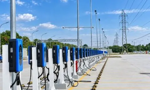 Trạm sạc ô tô điện lớn nhất Việt Nam chính thức vận hành: Diện tích gần 3 héc ta, quy mô 1.038 cổng