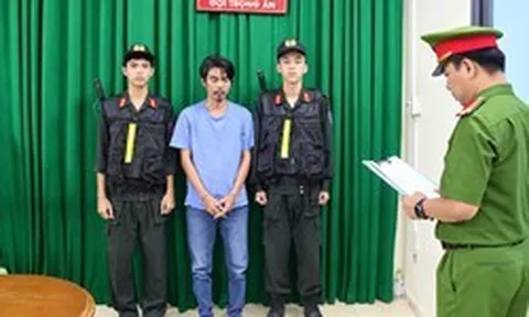 Bắt tạm giam Đỗ Minh Quang vì tung tin sai sự thật về Novaland