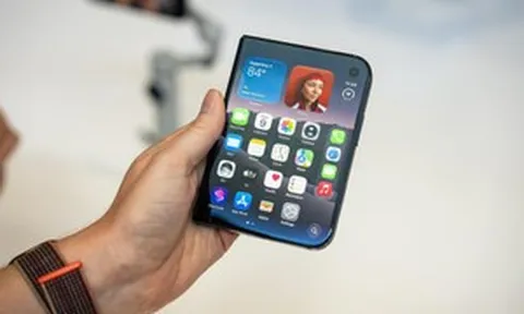 iPhone Duo vừa xuất hiện tại Việt Nam, một ngân hàng đã có bước đi đáng chú ý