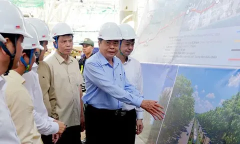 Chủ tịch Quốc hội: Phải giúp nhà đầu tư nhiều hơn để kịp APEC 2027
