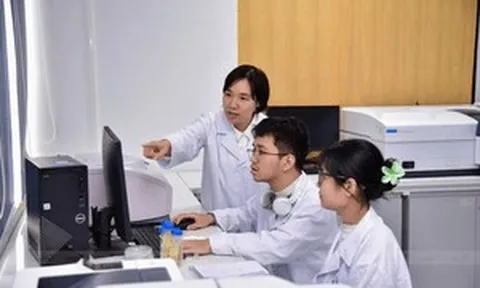 Một trường đại học chi hơn nửa tỷ chiêu mộ giáo sư làm giảng viên