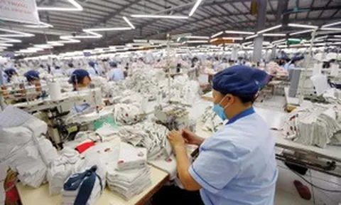 Đằng sau ‘mỏ vàng’ 30 tỷ USD của ngành dệt may: Nước đi bất ngờ từ những thị trường ít ai ngờ tới