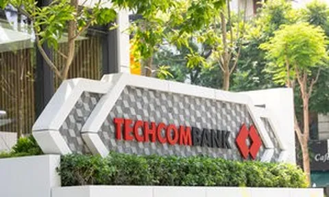 Được Fitch nâng xếp hạng lên BB, Techcombank tiếp tục tăng sức hấp dẫn với nhà đầu tư
