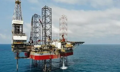 Hạ giàn khoan xuống hơn 3.800m xuống đáy biển, phát hiện quy mô ước tính lên tới 80 triệu thùng và mở ra triển vọng bổ sung nguồn nguyên liệu mới
