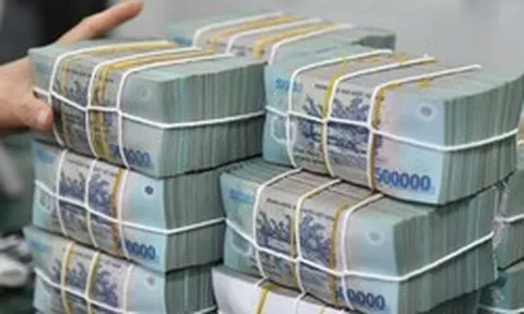 Chứng chỉ tiền gửi một ngân hàng "đắt khách", số dư giấy tờ có giá tăng vọt