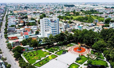 NHÌN LẠI BẤT SỰ THÀNH CÔNG CỦA DĨ AN: CÔNG THỨC “VÀNG” TẠO NÊN NHỮNG CƠN SỐT ĐẤT TỶ ĐÔ