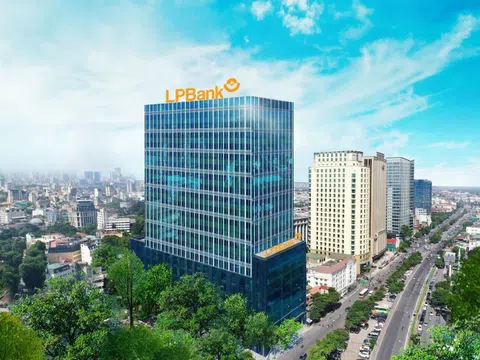 LPBank muốn mua 5% vốn cổ phần của FPT