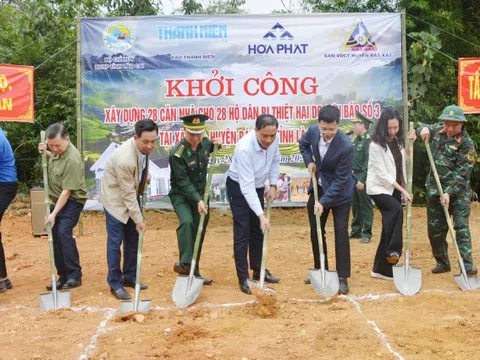 Hoà Phát tài trợ 10 tỷ đồng: Xây mới 28 căn nhà và tôn lợp mái 55 căn nhà cho bà con Lào Cai tái thiết sau bão Yagi