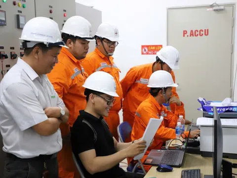 Xuyên đêm hoàn thành công trình Trạm biến áp 110 kV Hoa Lư