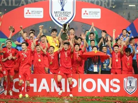 Vô địch AFF Cup, tuyển Việt Nam nhận mưa tiền thưởng từ ngân hàng, DN: Đại gia nào chi mạnh nhất?