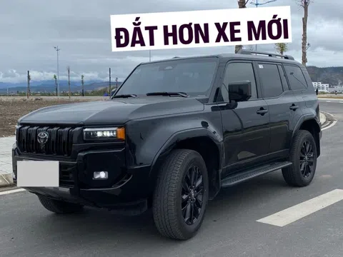 Mới chạy 2.000km đã 'trao tay', Toyota Land Cruiser Prado 2025 rao bán 3,89 tỷ đồng, đắt hơn xe mới tới 400 triệu đồng