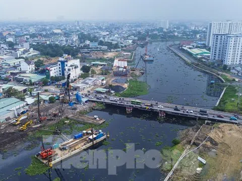 Hình hài tuyến kênh dài nhất TPHCM đã cải tạo được 50% tiến độ