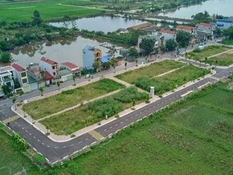 89 lô đất huyện ngoại thành Hà Nội lên 'sàn' sau bỏ cọc