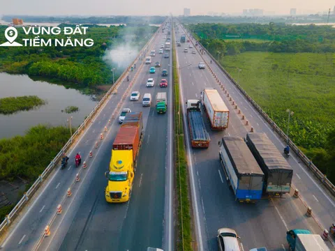 Khu vực cứ 2 km sẽ có một cây cầu cầu vượt sông, biến Đông Anh và Long Biên thành trung tâm kinh tế mới