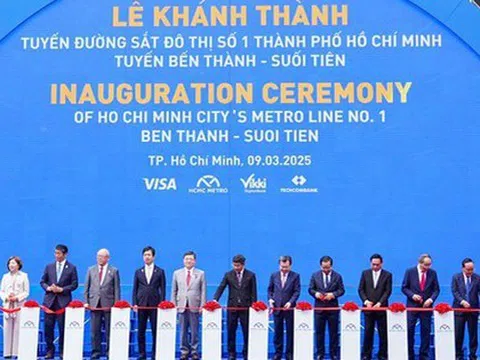 TP.HCM khánh thành tuyến metro số 1: Ngân hàng số Vikki tặng 100.000 thẻ VikkiGO đi metro miễn phí cho người dân