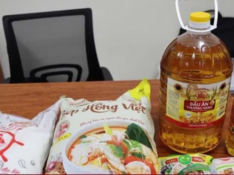 Công ty Famimoto tuồn hàng trăm tấn dầu ăn, bột canh, hạt nêm giả ra thị trường