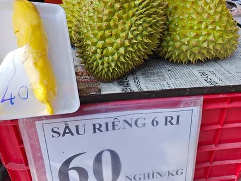 Sầu riêng loạn giá, xuất khẩu giảm sâu