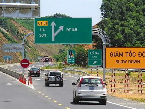Mở rộng cao tốc La Sơn – Hòa Liên lên 4 làn xe, tìm nhà thầu thi công gần 2.870 tỷ đồng